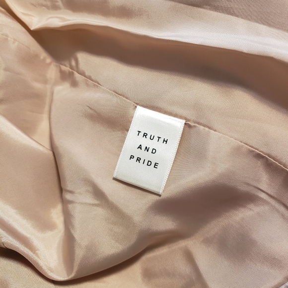 Truth And Pride Animal Print Silk Blazer Size Medium, Stylish, Business Casual - Picture 9 of 12